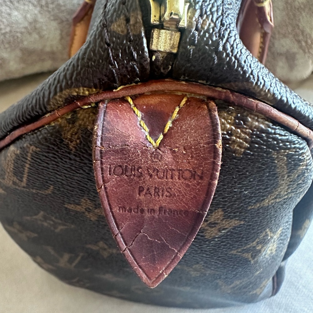 Louis Vuitton Vintage Speedy 30 - Picture 11 of 16